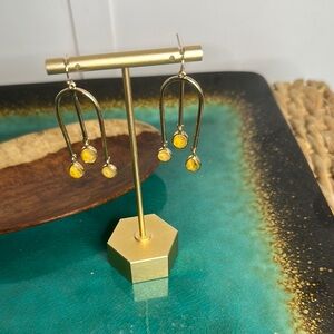 Elegant Gold and Yellow Dangle Earrings‎